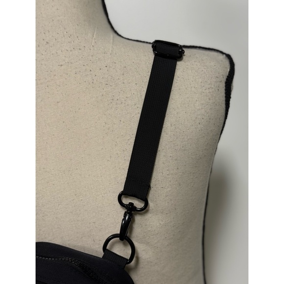 Brixley Crossbody Sling Bag Black - Picture 9 of 15